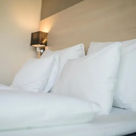 Ξενοδοχείο Stryn Hotel 4*