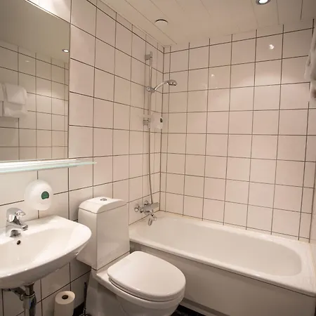 Stryn Hotel Ξενοδοχείο 4*